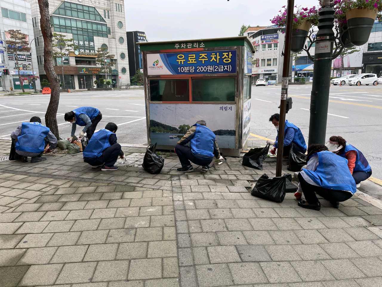 5개 직능단체 여름맞이 대로변 환경정화활동 실시 이미지 4