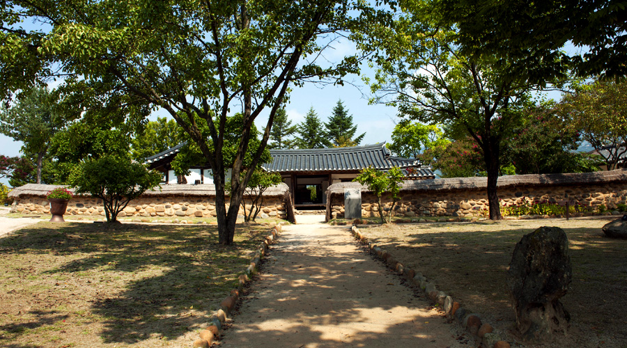 The old house in Husan-ri